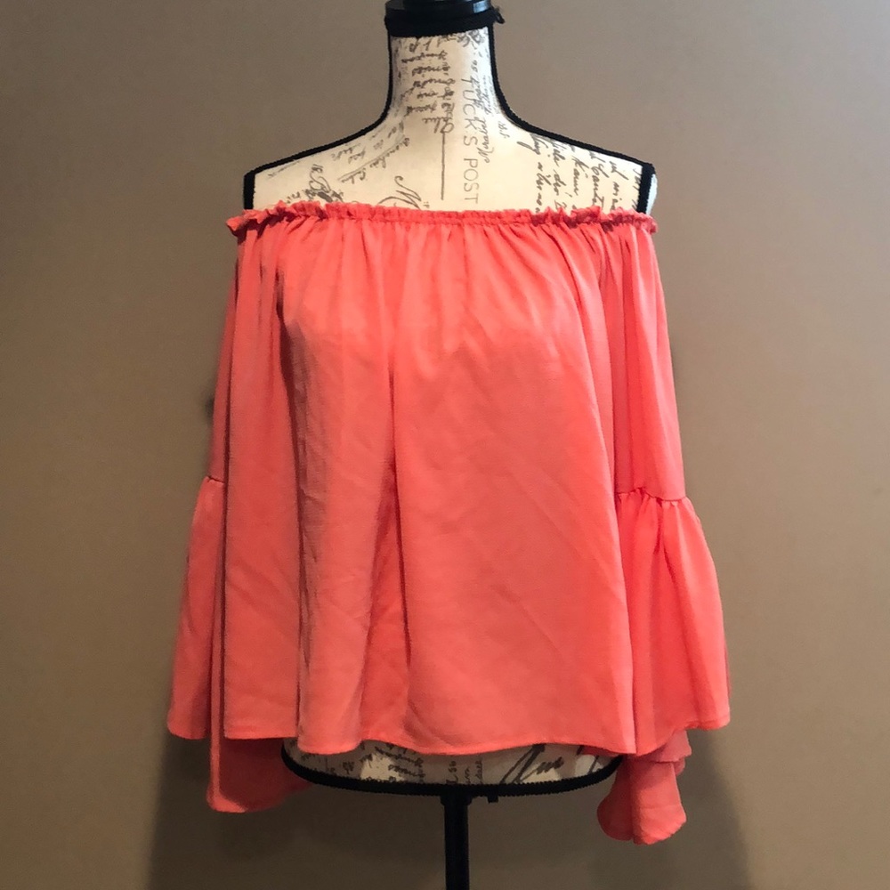 💜 coral off the shoulder top